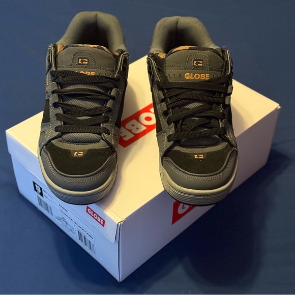Globe Other - Globe Men's Black and Gray Sneakers